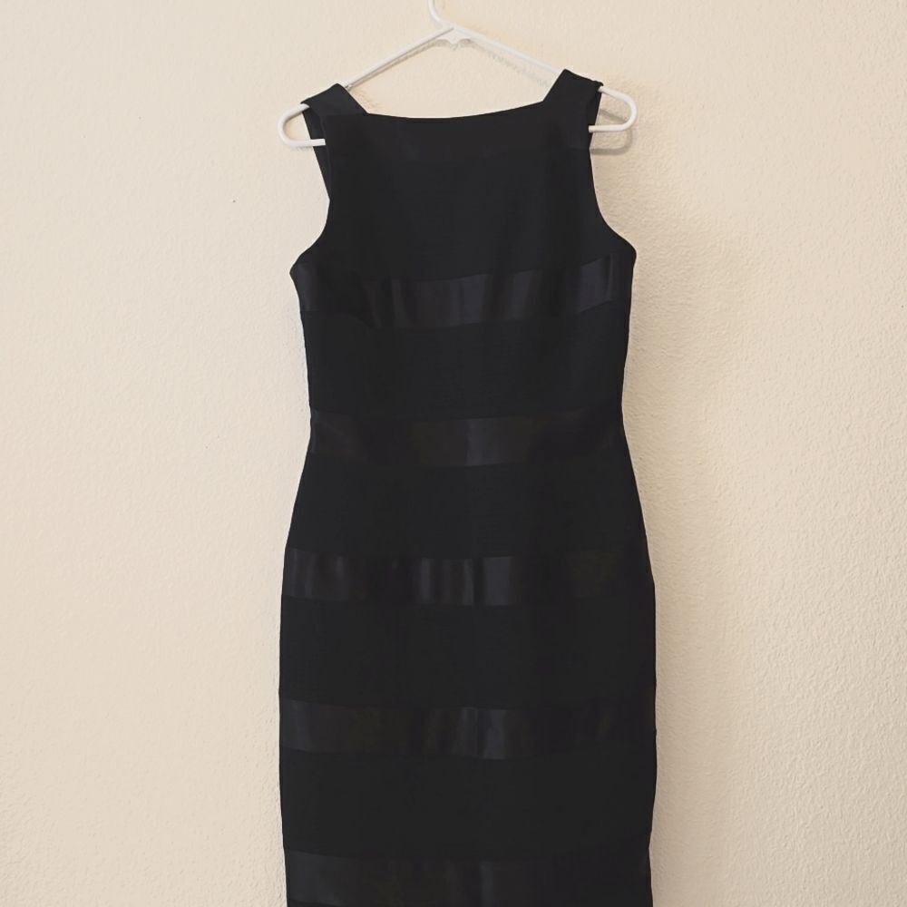 B'ZAR‎ fitted dress size 10
